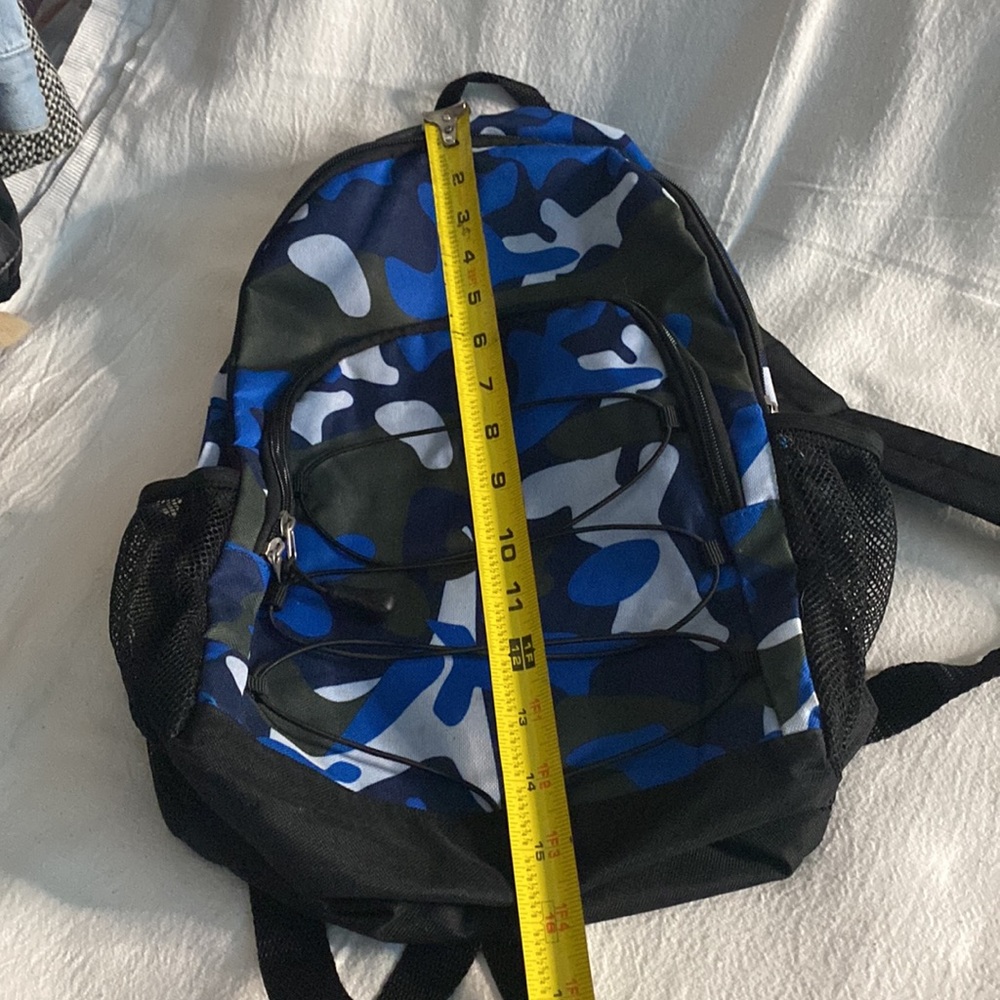 Light weight Backpack - Picture 10 of 10